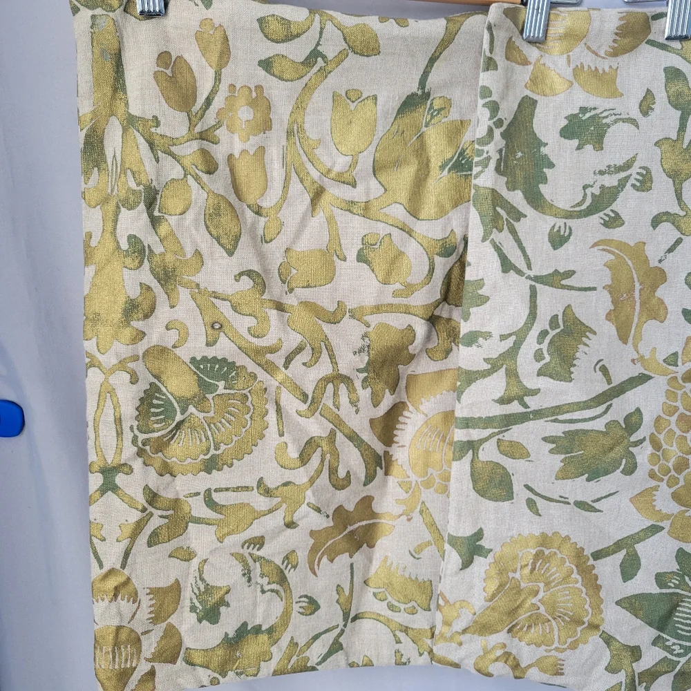 2 Pottery Barn Printed Floral Cotton Linen Pillow Cover Green Gold 20 x 20